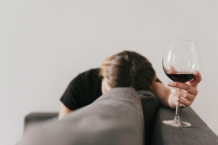 Schaden von Alkohol für Frauen